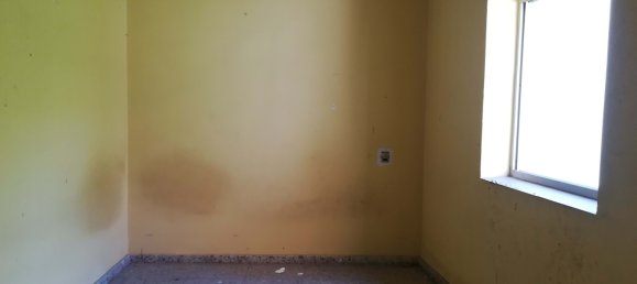 3 bedrooms House in Carcaixent, Spain No. 182156 12