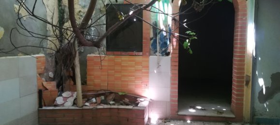 3 bedrooms House in Carcaixent, Spain No. 182156 3