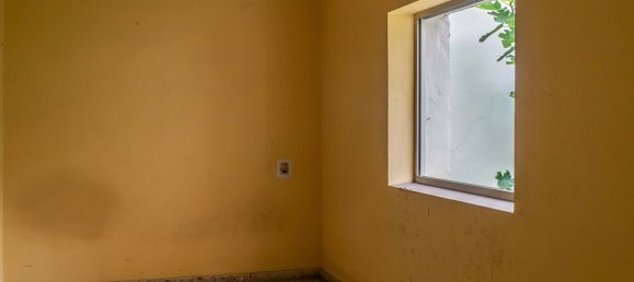 3 bedrooms House in Carcaixent, Spain No. 182156 11