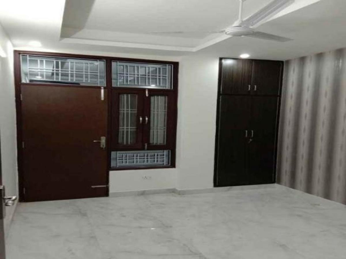 3 bedrooms House in Gurgaon, India No. 28042