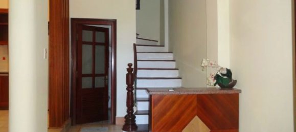 4 bedrooms House in Tay Ho, Vietnam No. 1656 3