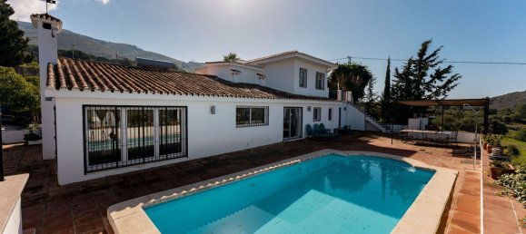 9 bedrooms Castles in Alhaurin el Grande, Spain No. 30345 3