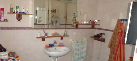 Apartamento de 3 habitaciónes en Cinisello Balsamo, Italy No. 1979 14