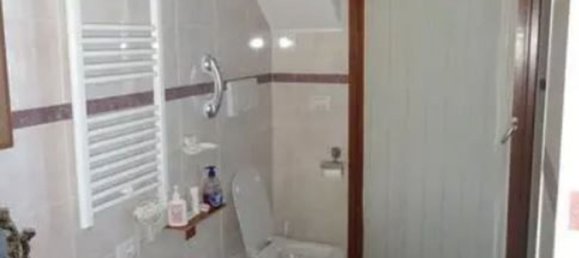 Apartamento de 3 habitaciónes en Cinisello Balsamo, Italy No. 1979 13