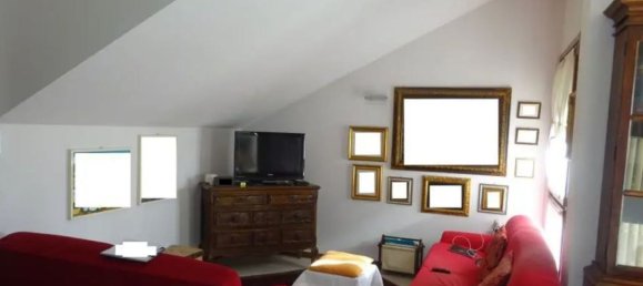 Apartamento de 3 habitaciónes en Cinisello Balsamo, Italy No. 1979 4