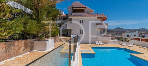 Дуплекс с 2 спальнями в Арона, Испания № 184673 9