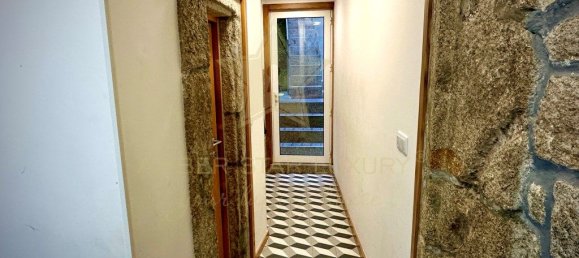 9 Schlafzimmer Gebäude in Porto, Portugal, Nr. 302640 13