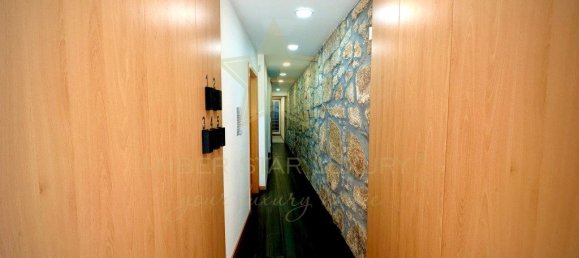 9 Schlafzimmer Gebäude in Porto, Portugal, Nr. 302640 4