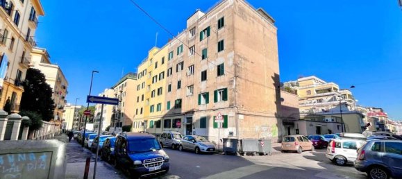 2 bedrooms Apartment in Naples, Italy No. 176066 3