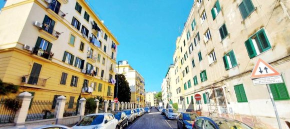 2 bedrooms Apartment in Naples, Italy No. 176066 10