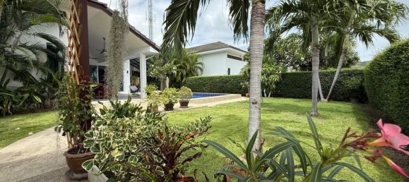 Villa de 3 dormitorios en Hua Hin, Thailand No. 64883 6