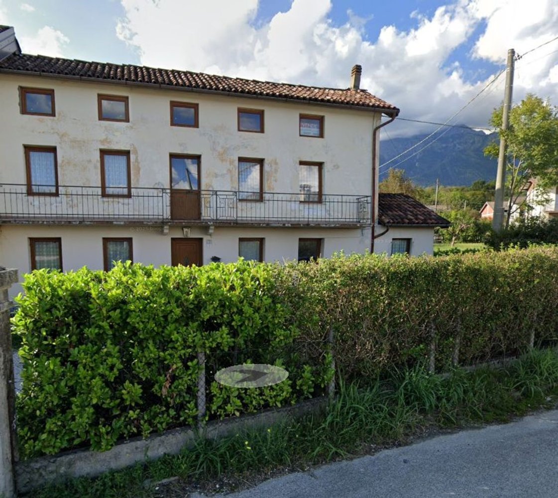 5 rooms House in Santa Giustina, Italy No. 277848