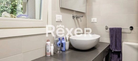 5 rooms Apartment in Bologna, Italy No. 269177 17