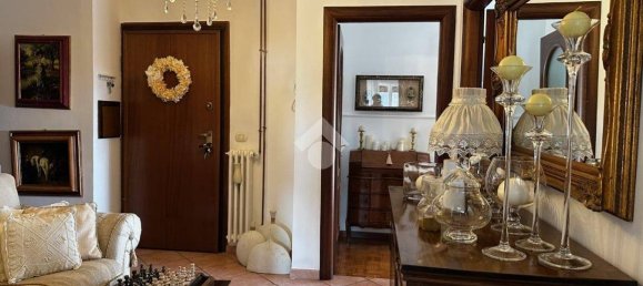 3 rooms Apartment in Leno, Italy No. 262853 5