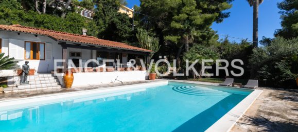 7 غرف نوم فيلا في Andora, Italy رقم 128022 29