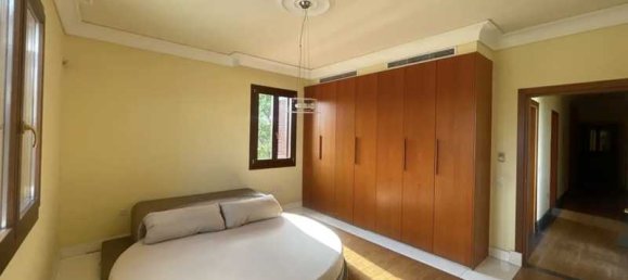 5 bedrooms Commercial property in Strovolos, Cyprus No. 20247 5