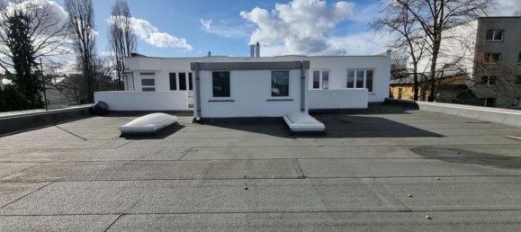 Пентхаус с 2 спальнями в Бриц, Германия № 94339 17