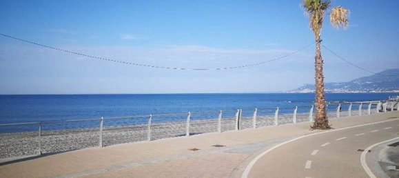 2-Zimmer Wohnung in Camporosso, Italy, Nr. 14242 9