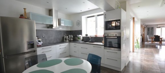 Casa de 4 dormitorios en Trelou-sur-Marne, France No. 257872 40