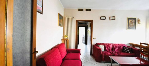 4 rooms Apartment in Carpi, Italy No. 308148 3