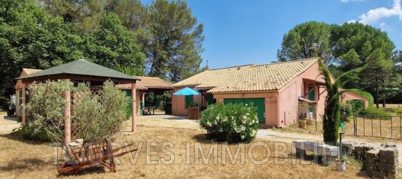 4 bedrooms Villa in Tourves, France No. 343433 2