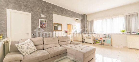 2 bedrooms Apartment in Bresso, Italy No. 323215 9