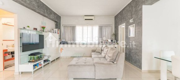 2 bedrooms Apartment in Bresso, Italy No. 323215 6