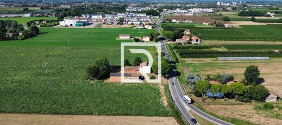 4 bedrooms Villa in Russi, Italy No. 274400 25