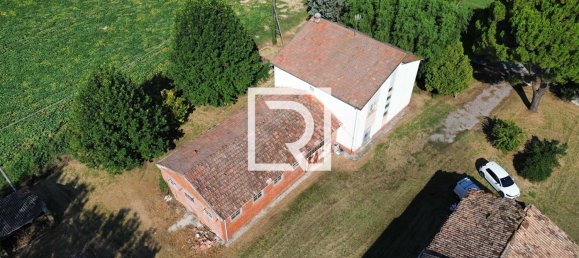 4 bedrooms Villa in Russi, Italy No. 274400 19