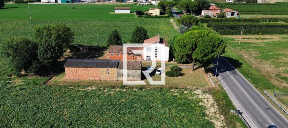4 bedrooms Villa in Russi, Italy No. 274400 26