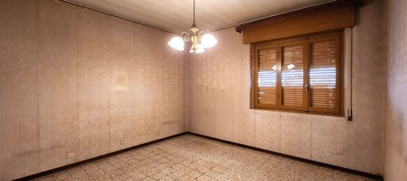 6غرفة منزل في Fagnano Olona, Italy رقم 21019 11