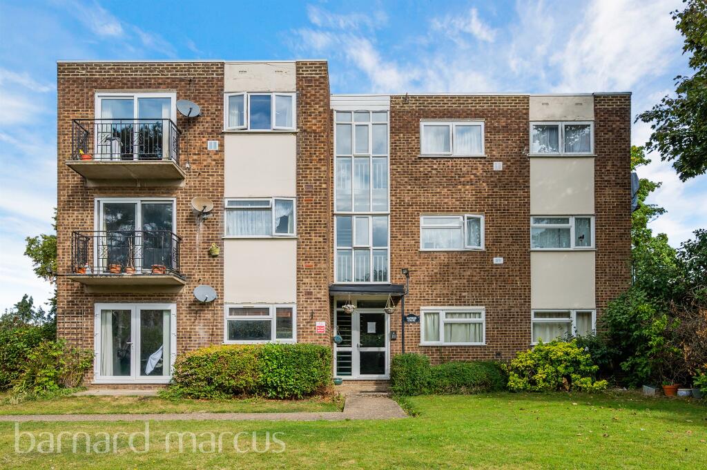 2 bedrooms Apartment in Feltham, United Kingdom No. 9837