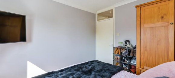 2 bedrooms Apartment in Feltham, United Kingdom No. 9837 5