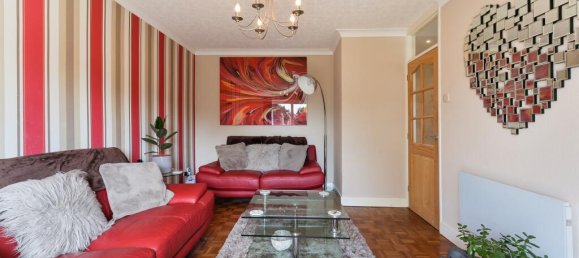 2 bedrooms Apartment in Feltham, United Kingdom No. 9837 7