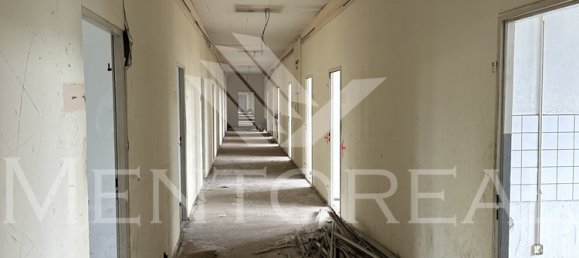 130 rooms Building in Dresden, Germany No. 29781 11