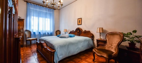 3-salle Appartement à Turin, Italy No. 168632 10