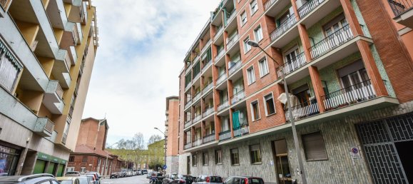 3-salle Appartement à Turin, Italy No. 168632 2