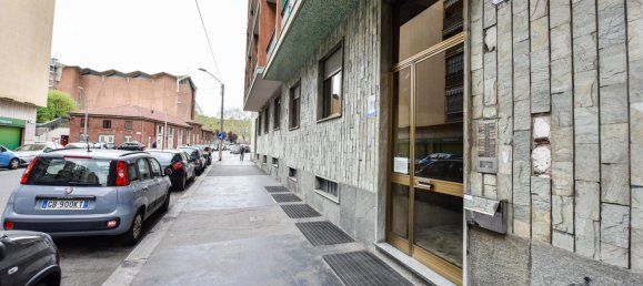 3-salle Appartement à Turin, Italy No. 168632 3