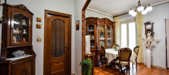 3-salle Appartement à Turin, Italy No. 168632 5