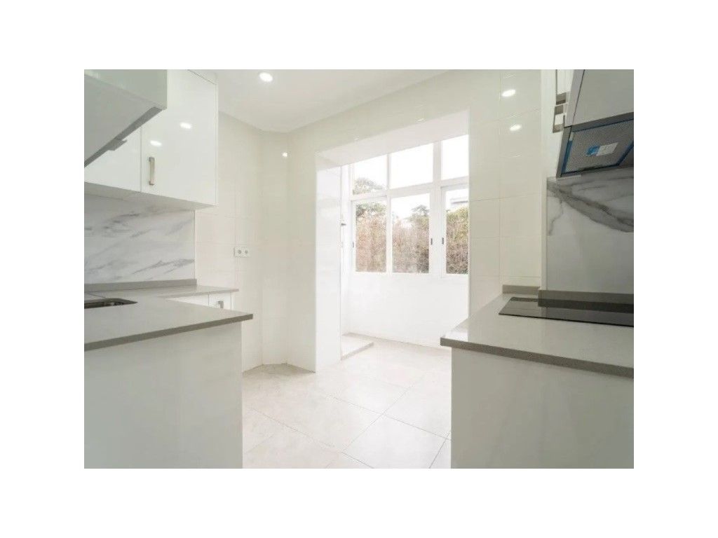 1 bedroom Apartment in Lisbon, Portugal No. 153017