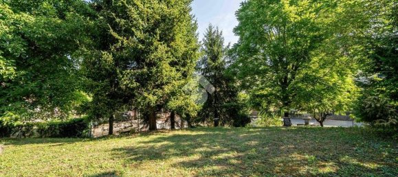 4 bedrooms Villa in Vezzano sul Crostolo, Italy No. 259582 17