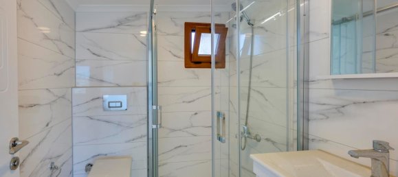 4 bedrooms Property in Akbuk, Turkey No. 23585 2