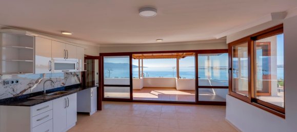 4 bedrooms Property in Akbuk, Turkey No. 23585 10