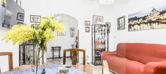 5 rooms Apartment in Ciampino, Italy No. 20566 4
