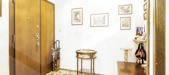 5 rooms Apartment in Ciampino, Italy No. 20566 26