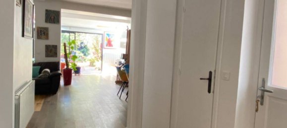 6 rooms House in Puteaux, France No. 333941 12