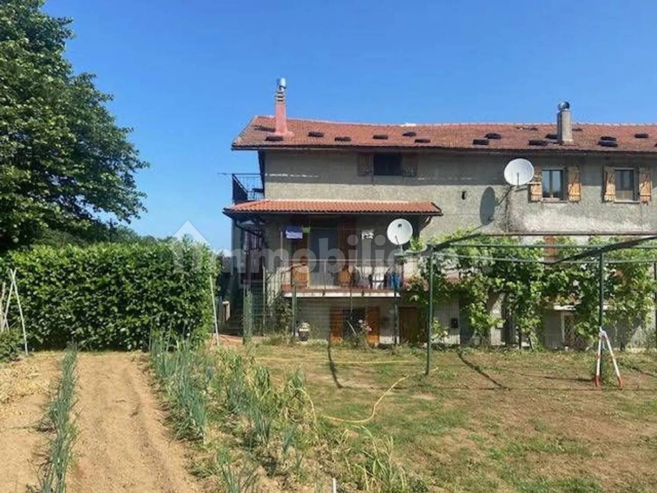 3 bedrooms House in Pontinvrea, Italy No. 290781