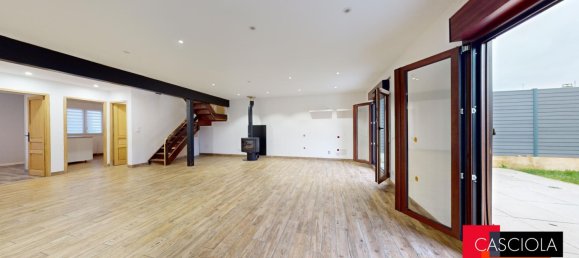 3 غرف نوم فيلا في Marly, France رقم 158626 2