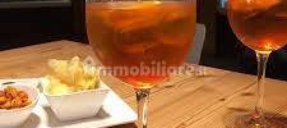 2 rooms Commercial property in Pietra Ligure, Italy No. 189143 3