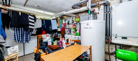 Casa de 4 dormitorios en Frankfurt am Main, Germany No. 40483 45